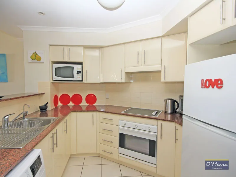 MOTIVATED VENDOR SAYS SELL!!