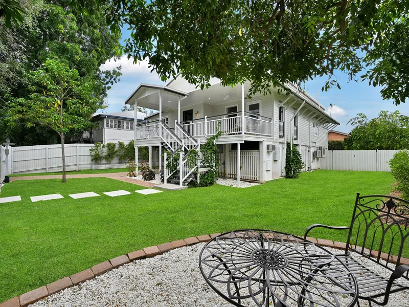 French Provincial Hues In The Heart Of Hermit Park