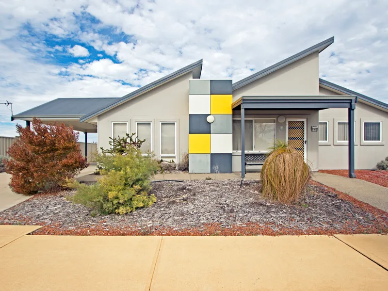 Imagine Life in Newport!