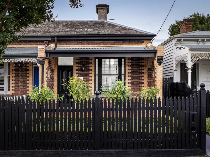 Sophisticated & Spacious Family Sanctuary