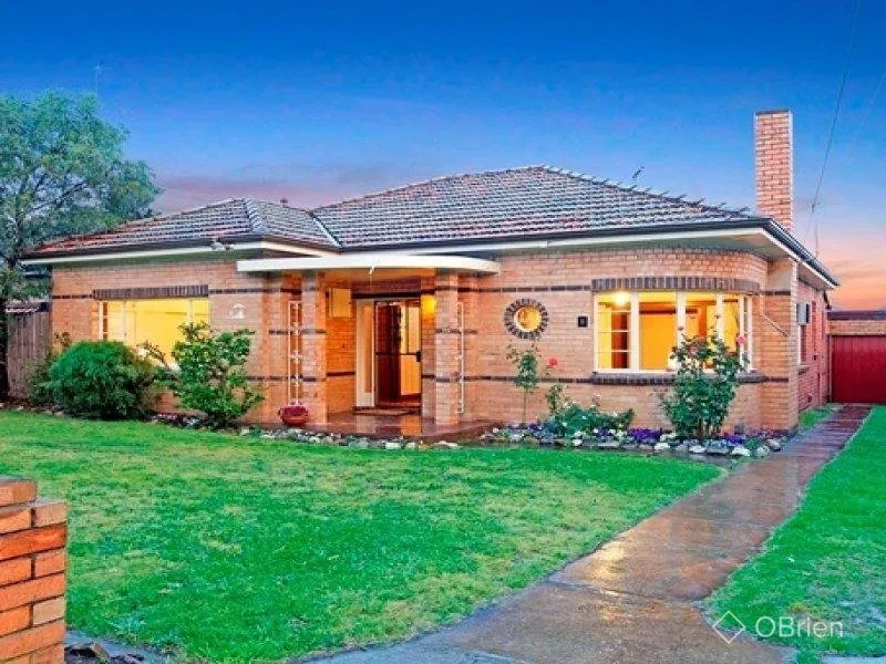 Three-bedroom Home – In Prime Location