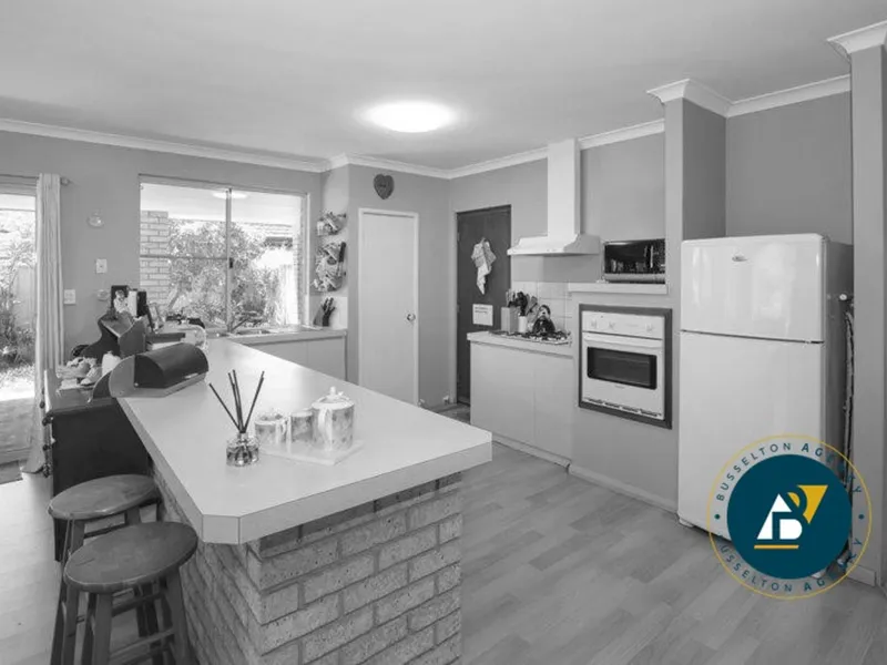 RARE 5 BEDROOM FAMILY HOME