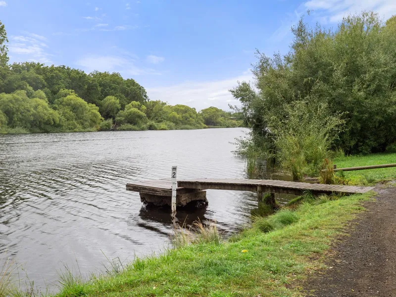 Welcome to ‘Woodside’