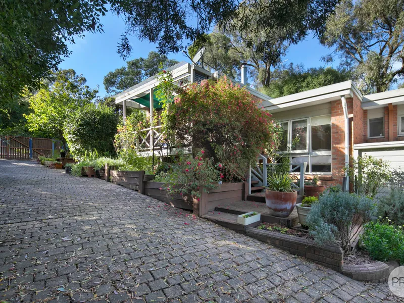 FULLY FURNISHED HOME, INCLUDES A GARDENER & UTILITY COSTS..!!!!