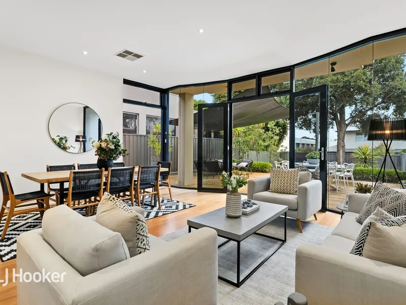 Luxury Executive Lifestyle in Leafy Location
