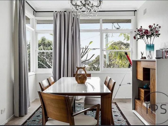 Four bedroom home in tranquil setting