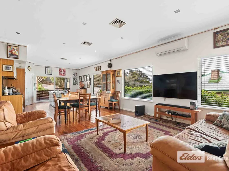 Elegant Home Stars on Incredible Property