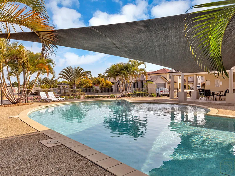 Stunning 3-Bedroom Home in a Gated Complex with Prime Location and Amenities