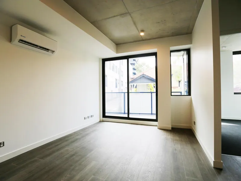 G01/196 St Kilda Road St Kilda VIC 3182 - 2 Bedroom apartment FOR RENT