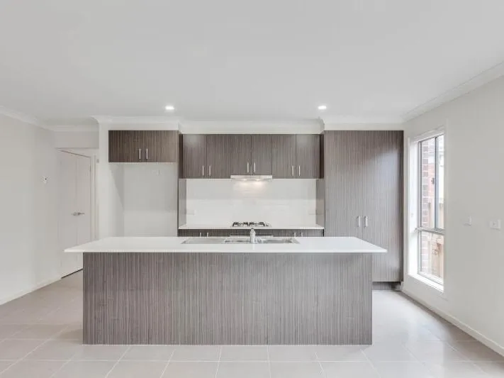 FAMILY HOME I MODERN FINISHES I 4 BEDROOMS