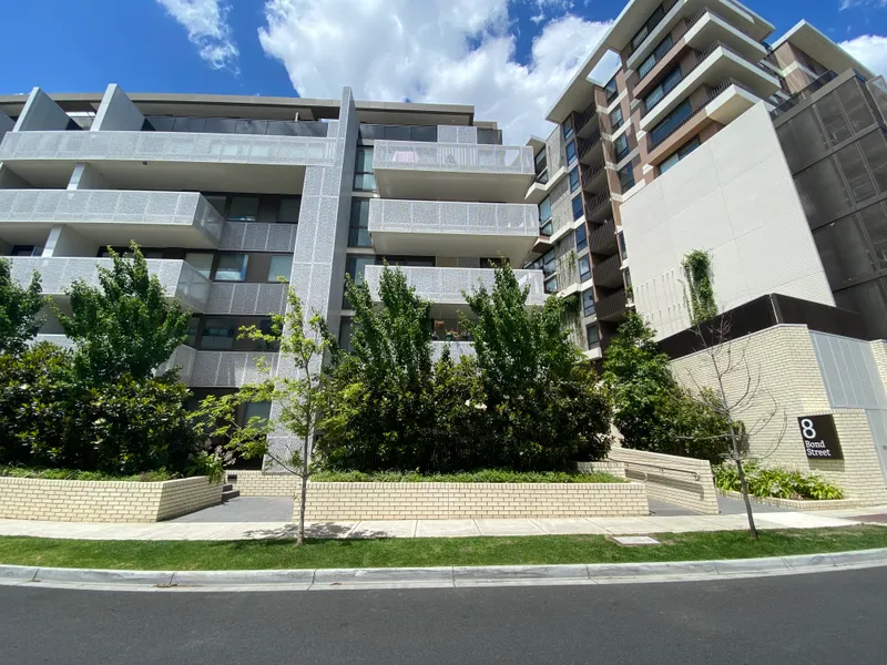 Modern One Bedroom Beauty