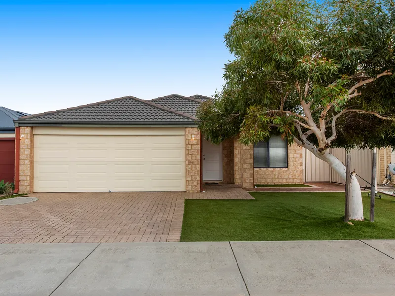 EASY LIVING MODERN LOW MAINTENANCE HOME