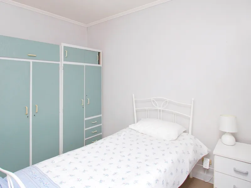 1 Room in a SHARED HOUSE! Great HOUSEMATES!!!