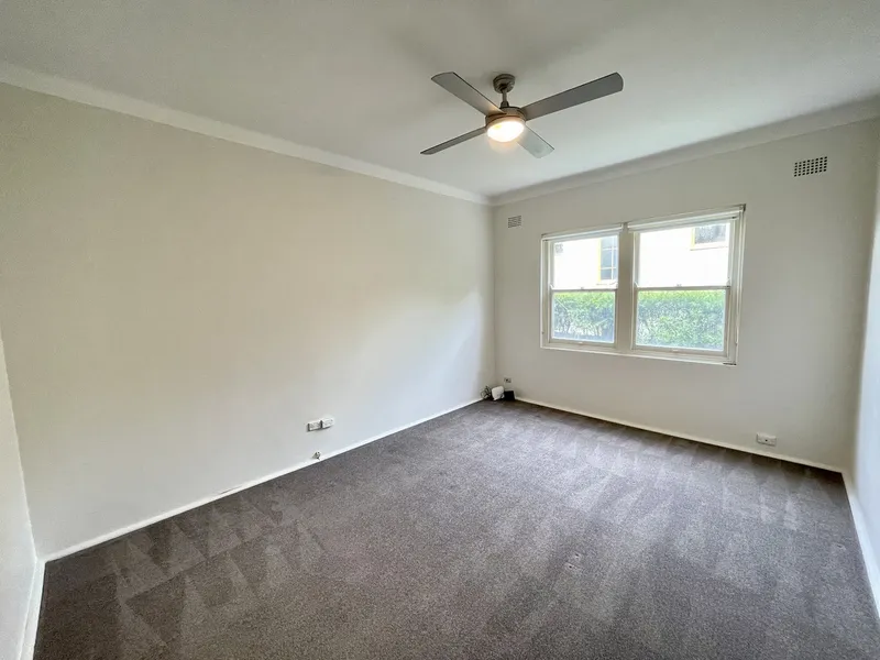 Ground floor, character apartment