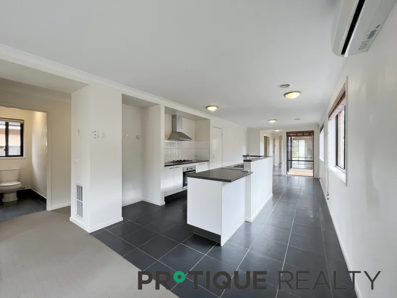 Point Cook | 3 Bedroom Houese | Contemporary Style Family Home
