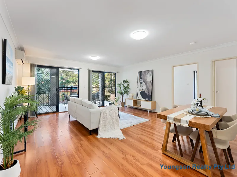 Unique Ground Floor Apartment with Balcony and Direct Access