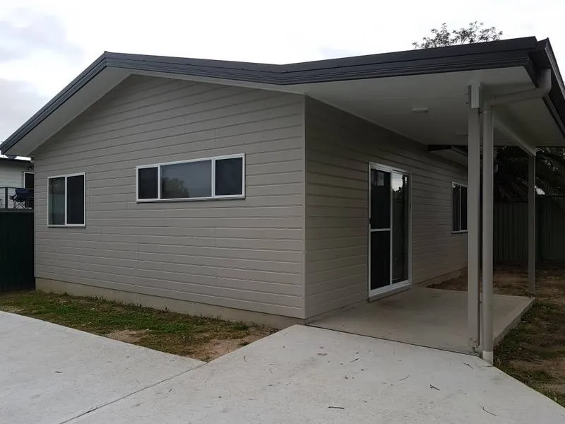 Granny flat with garage!