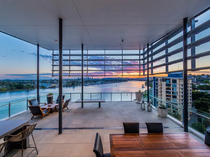 Exclusive 575sqm Hamilton Penthouse