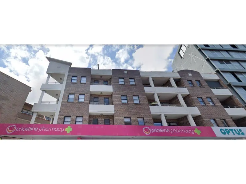 Spacious 2 bedroom apartment in the heart of Randwick