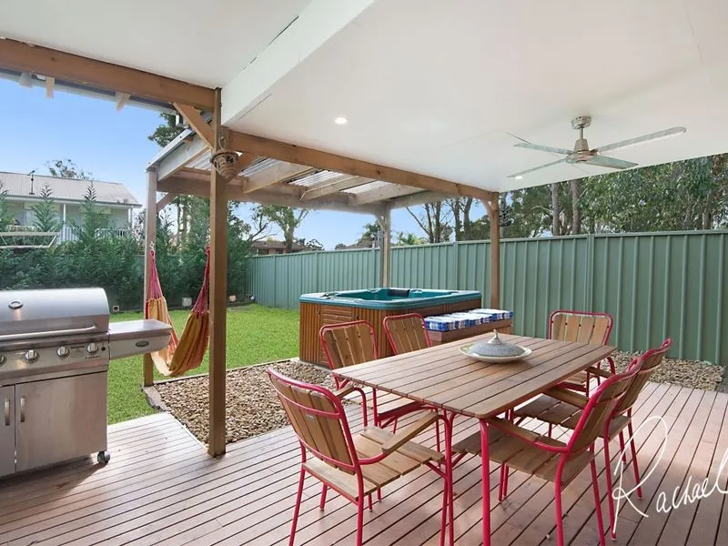Modern Living with Easy Care Yard and Gardens