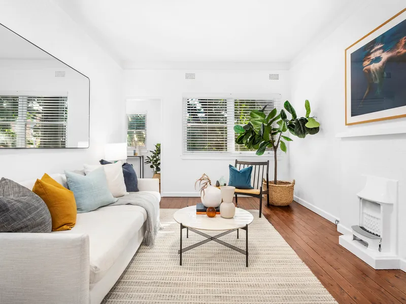 Immaculate & Private Art Deco Apartment, In The Centre Of Woollahra