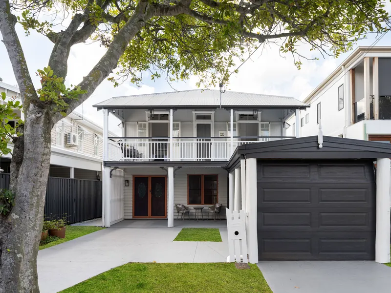 Bulimba charmer with great potential