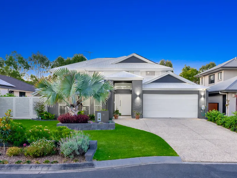 Superbly Positioned, Beautifully Finished!