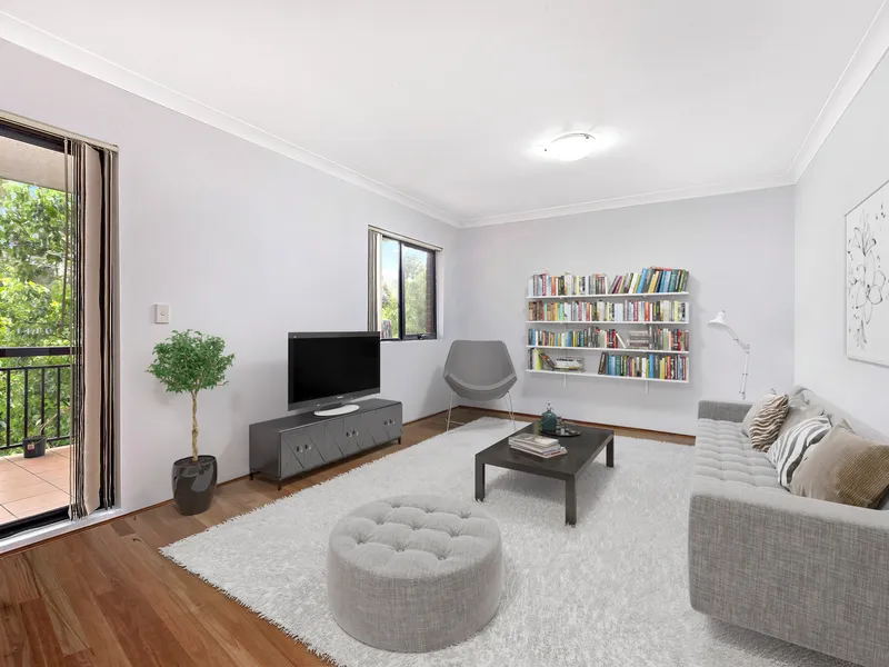 MOVE IN NOW!