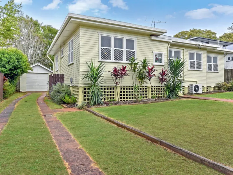 Convenient Living in Ideal Location!