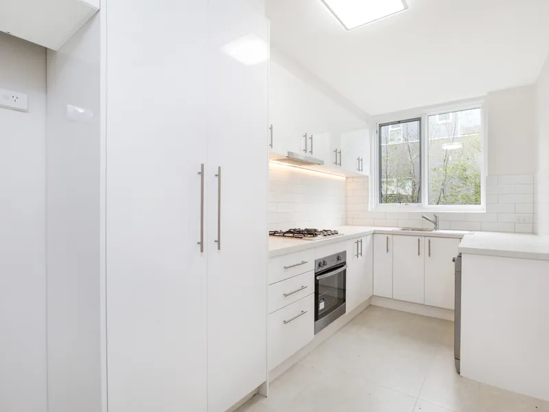 Light, Bright & Airy