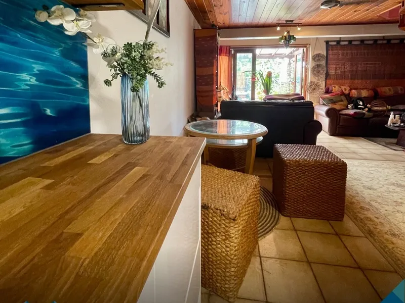 COMING SOON - RENOVATED TOWNHOUSE IN HIGHLY SOUGHT LOCATION