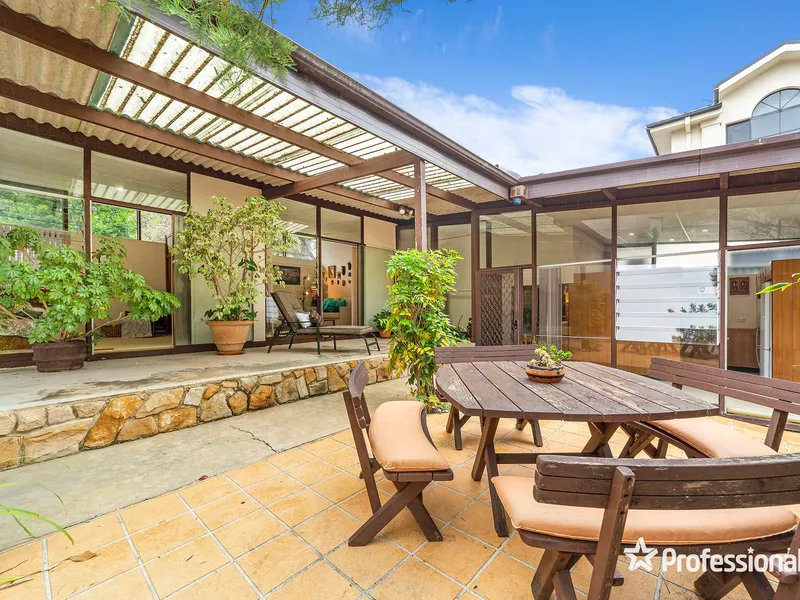 Charming Home in Great Location!