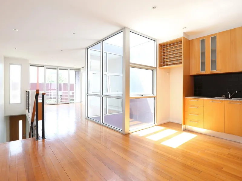 OFFERING 2 WEEKS FREE RENT