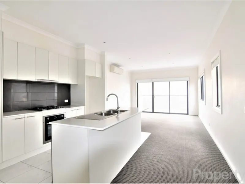 3 Bedroom House at the Royal!