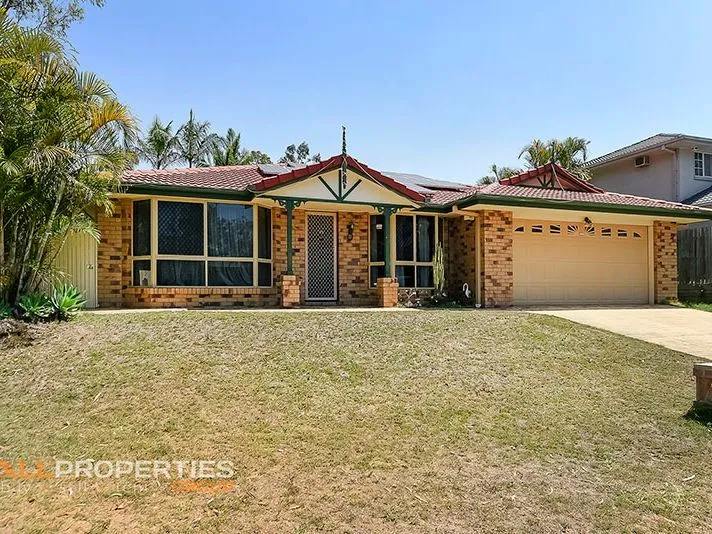 DELIGHFUL FAMILY HOME JUST WAITING FOR YOU