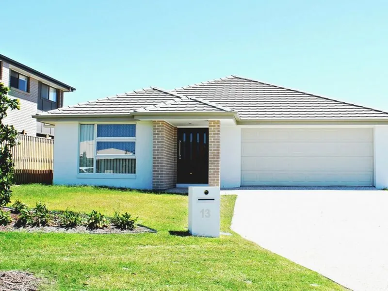 Spacious 4 bedroom in Cul-desac Location awaits your family