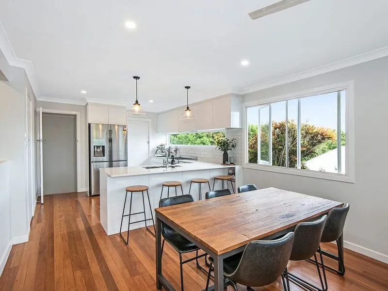 Perfect Family Home Set High on the Hill With Stunning Views!