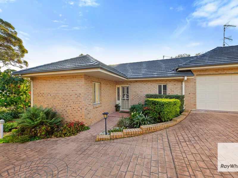 Tranquil & Utterly Private Single Level Home