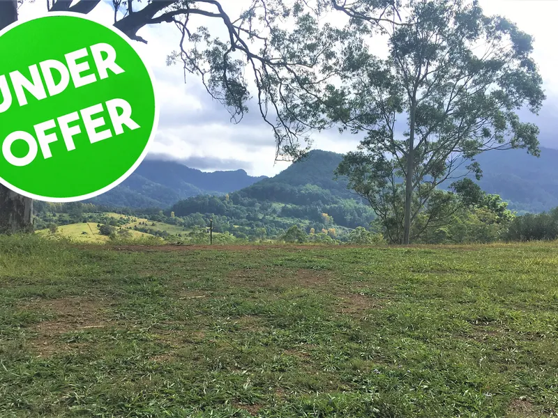 UNDER OFFER - VISTA VIEWS!