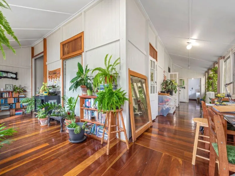 Ideal location for home based business!