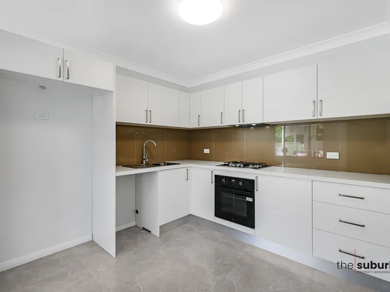 BRAND NEW 3 BEDROOM GRANNYFLAT!!!