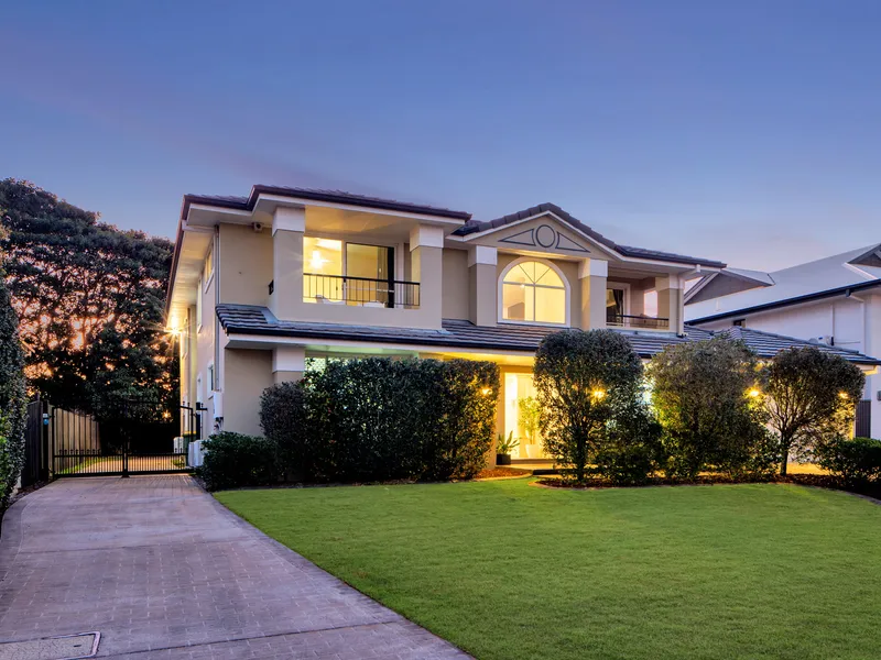 DUAL LIVING with WATER VIEWS