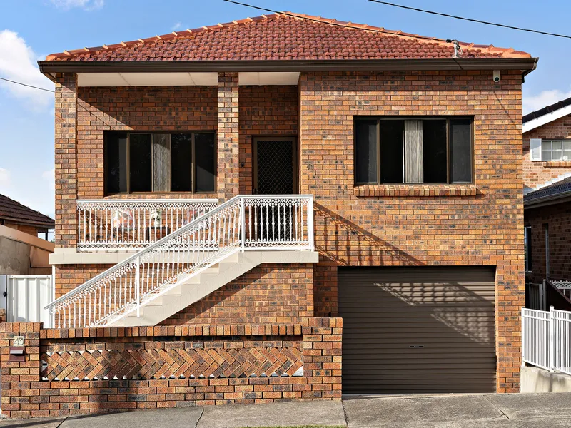 Wonderful Dual Level Family Residence In Prized Bexley! First Time Offered In Generations, Quality Floor Plan, Land Size, Views & A Lovely Backyard.