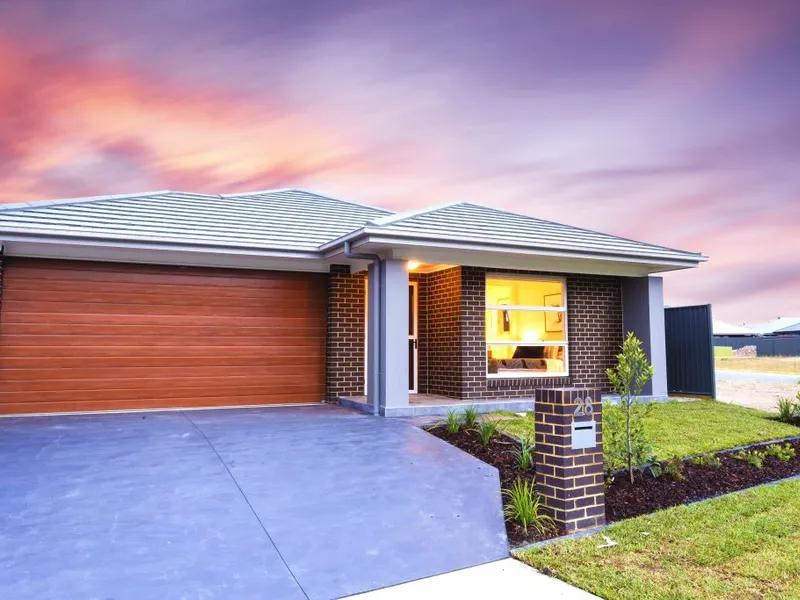 STUNNING FAMILY HOME