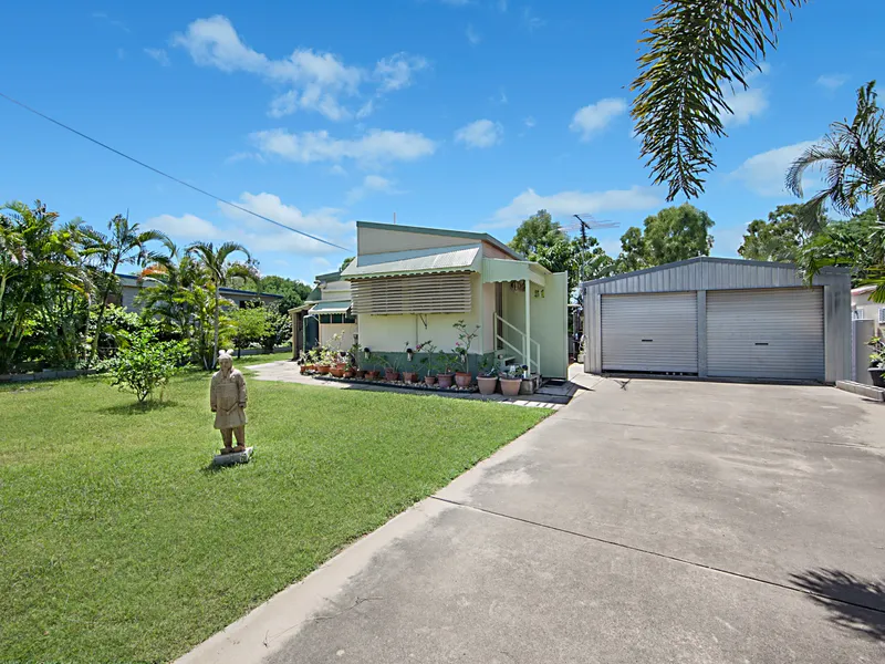 ARE YOU LOOKING FOR A CREEK HUT?