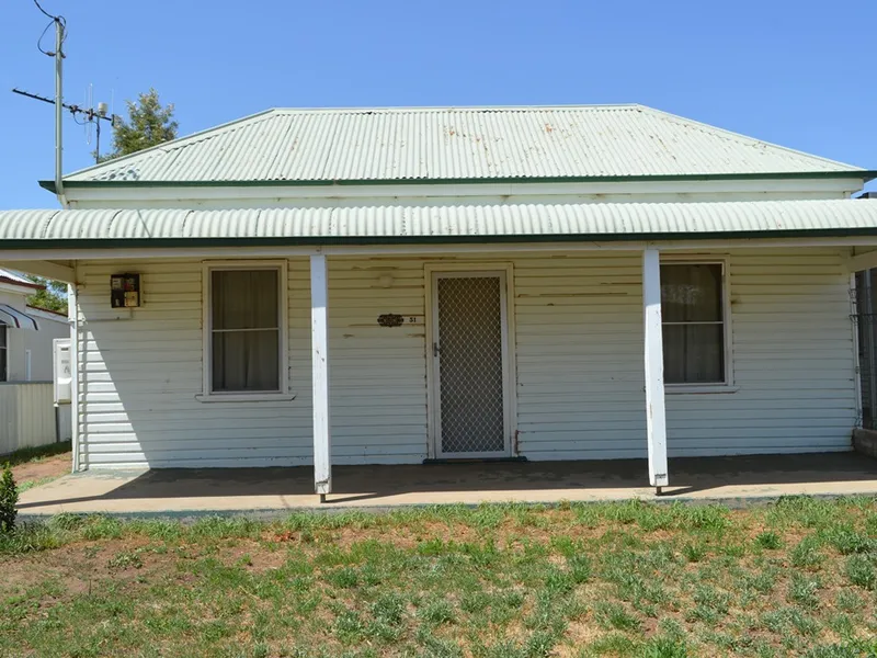 Low maintenance charming cottage