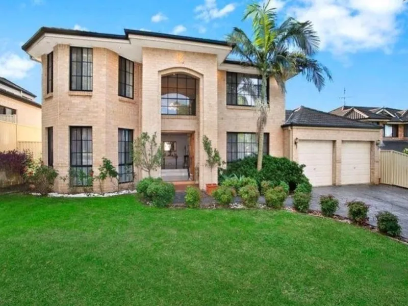 Spacious Family Home -- Executive Living