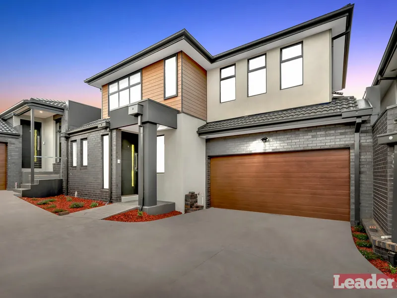 3 Bedrooms Townhouse in Prime Location