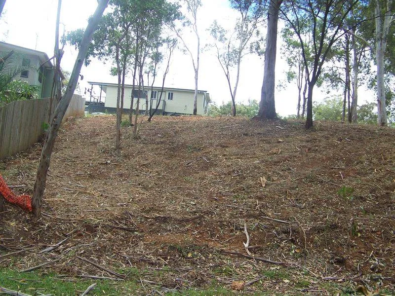 HIGH BLOCK ON THE NORTH END OF LAMB ISLAND