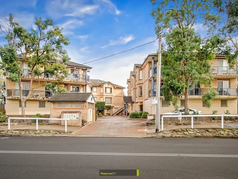 Lovely 3-bedroom unit!